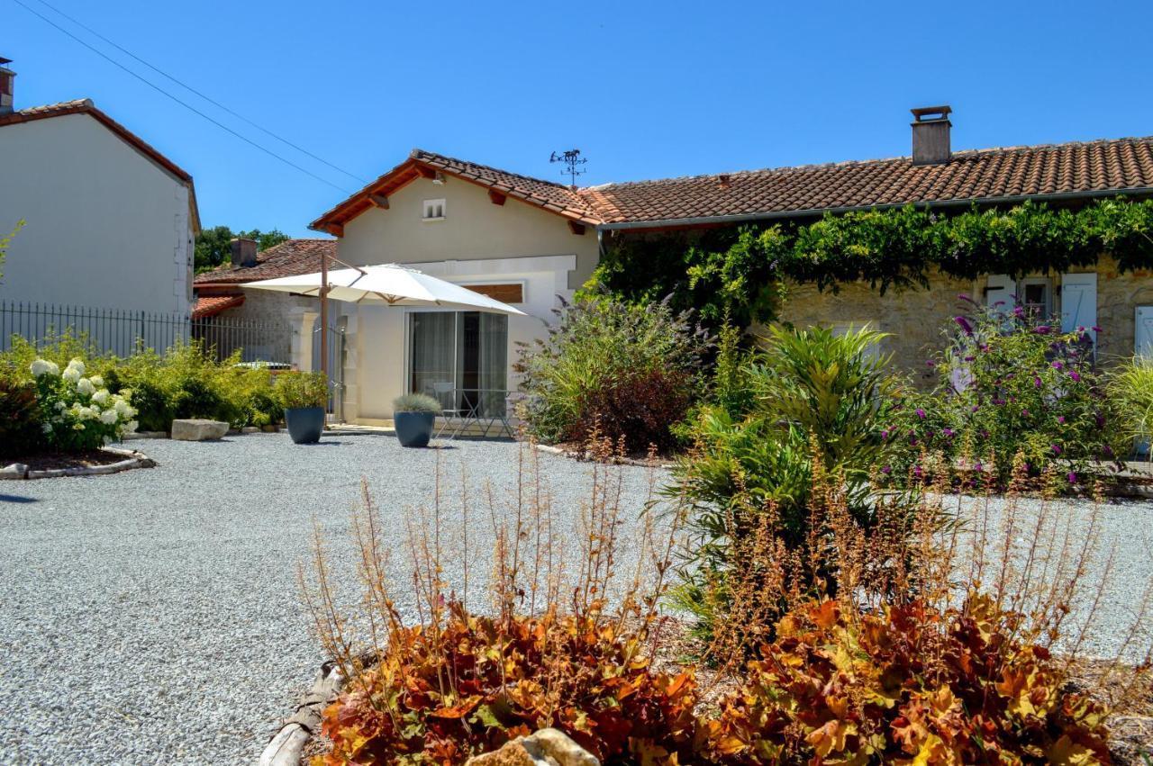 Grande Chambre D'Hote Les Chats-Pitres Bed & Breakfast La Rochette  Luaran gambar